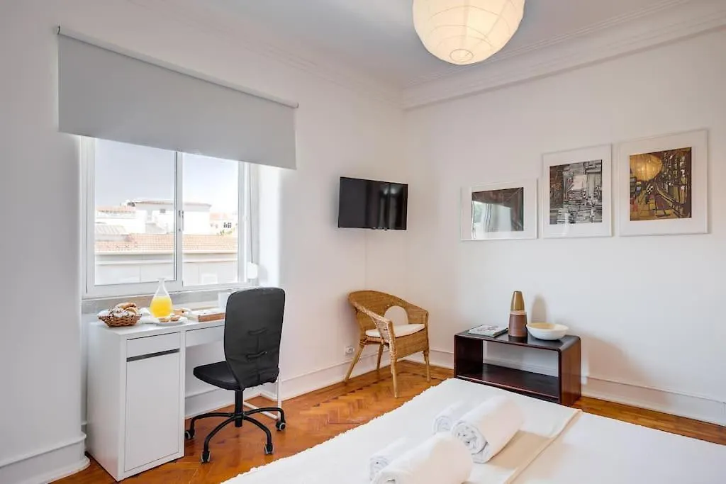 Apartment Spacious Tailor Made Flat In Areeiro Lisbon Portugal