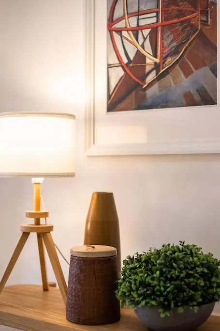 Apartment Spacious Tailor Made Flat In Areeiro Lisbon
