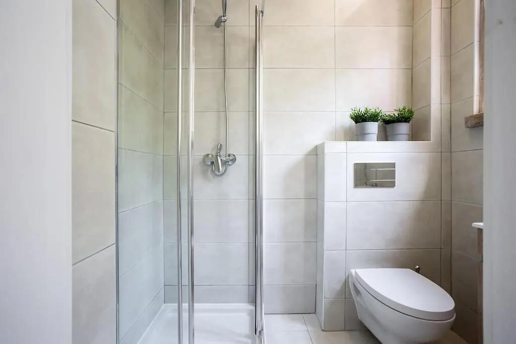 Spacious Tailor Made Flat In Areeiro Lisbon Apartment