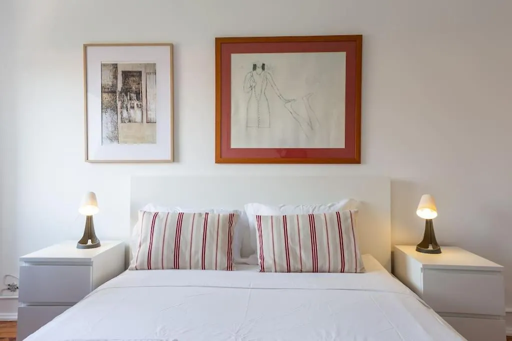 Apartment Spacious Tailor Made Flat In Areeiro Lisbon